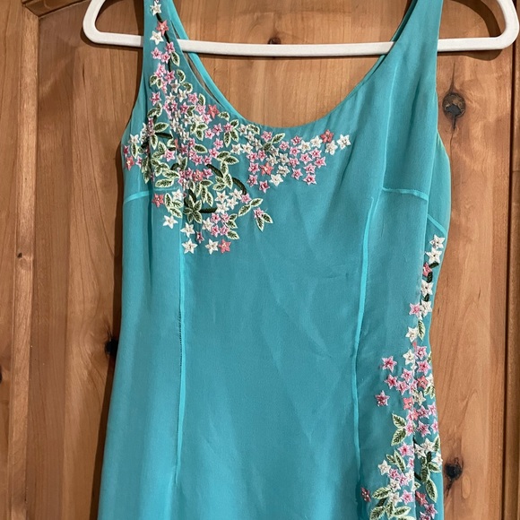 Vintage Vera Wang Embroidered Gown - Picture 6 of 10